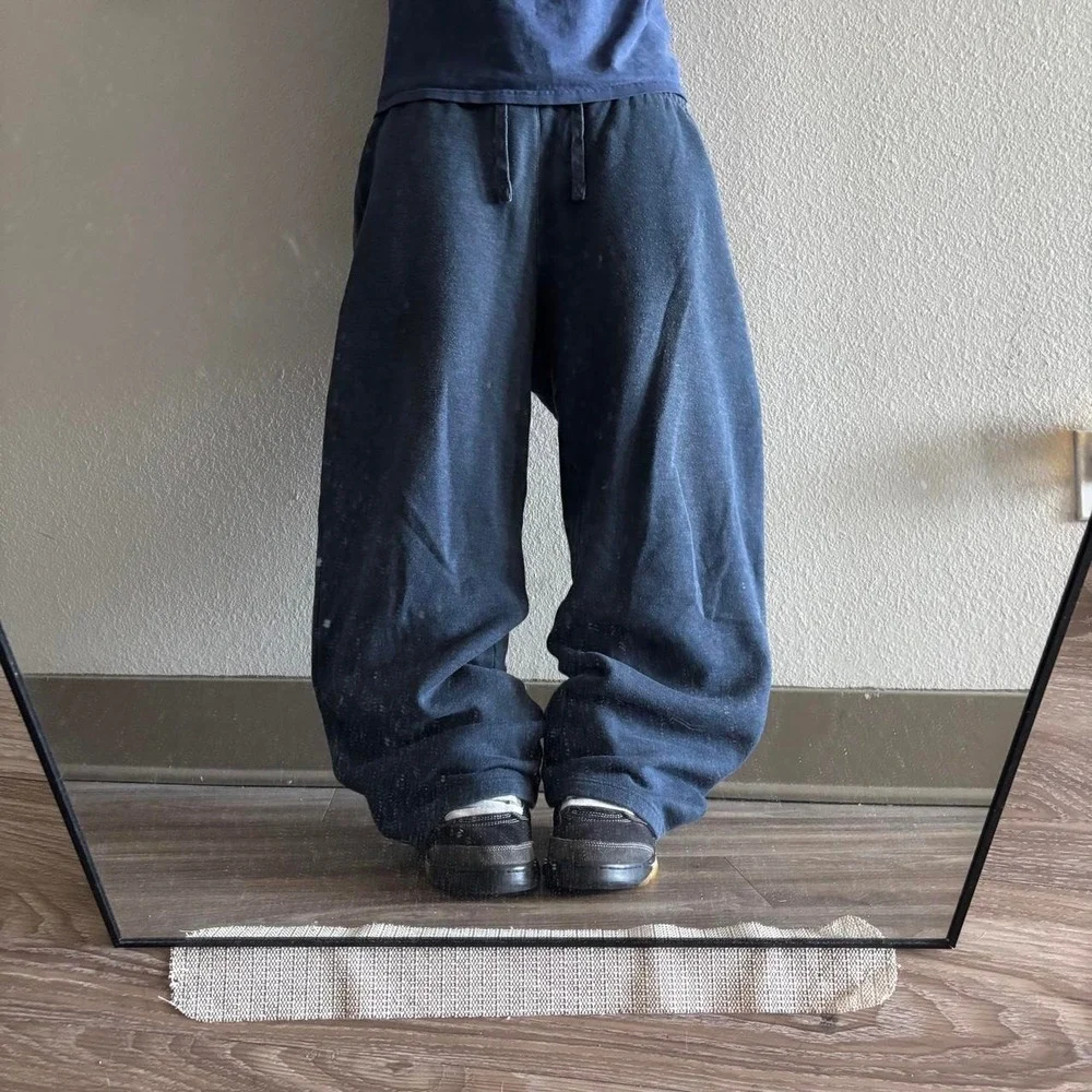 Vintage Y2K/2000s Baggy Navy Blue Starter Streetwear Essential Sweatpants!